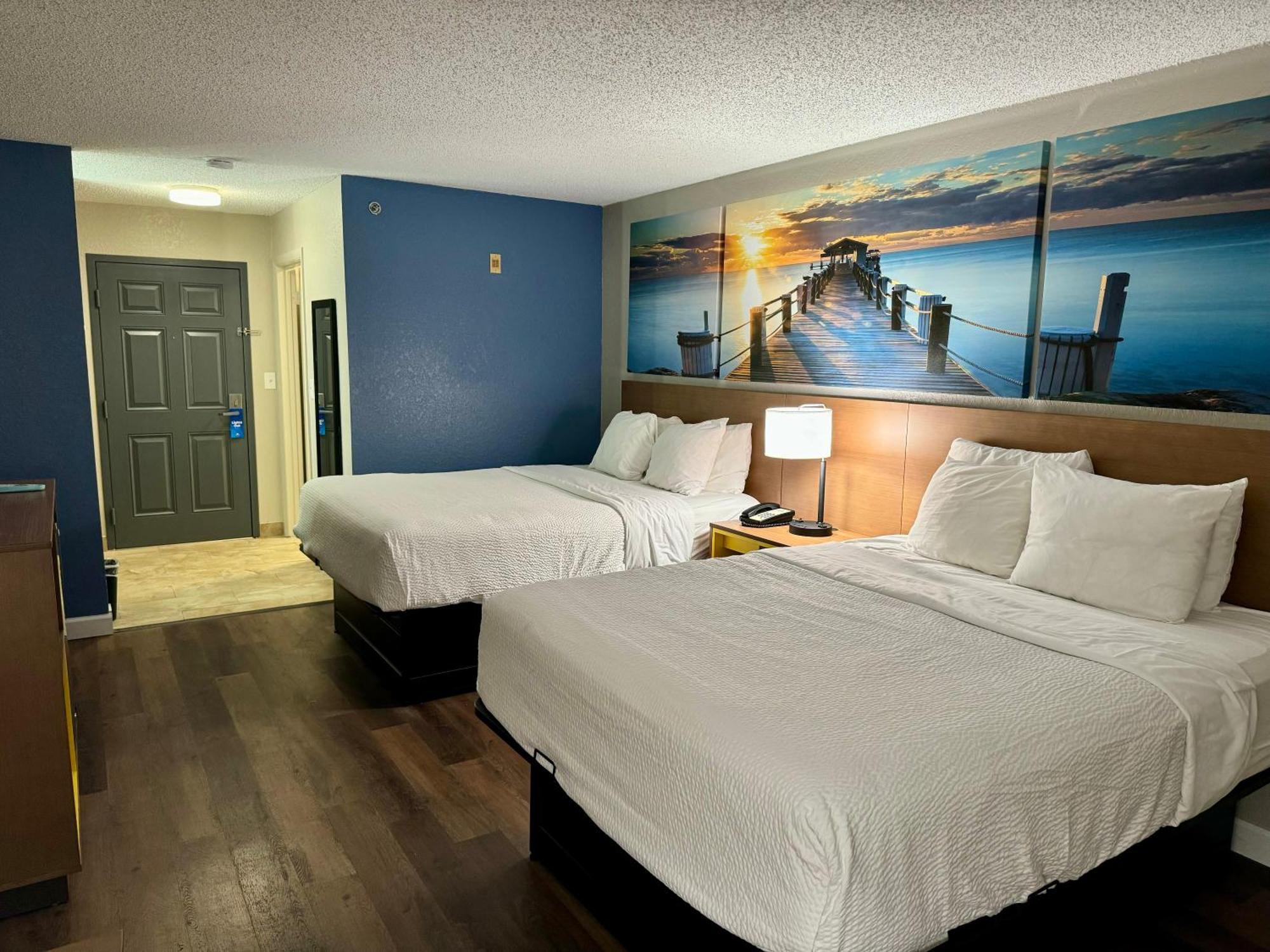 Days Inn By Wyndham Sarasota I-75 Vamo Esterno foto