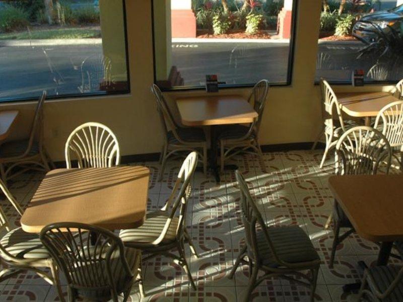 Days Inn By Wyndham Sarasota I-75 Vamo Esterno foto